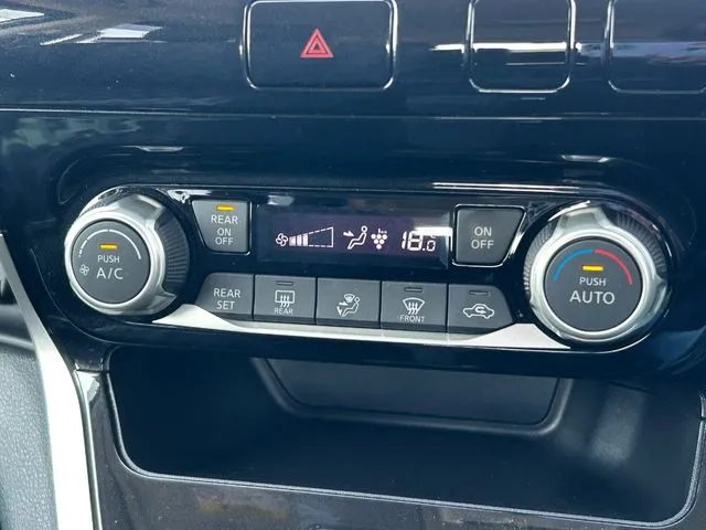 セレナ　Ｓハイブリッド（ニッサン）の車両写真