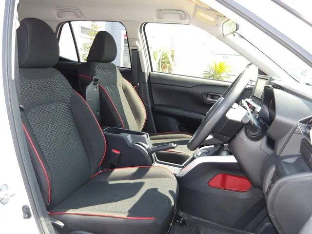 ロッキー（ダイハツ）の車両写真