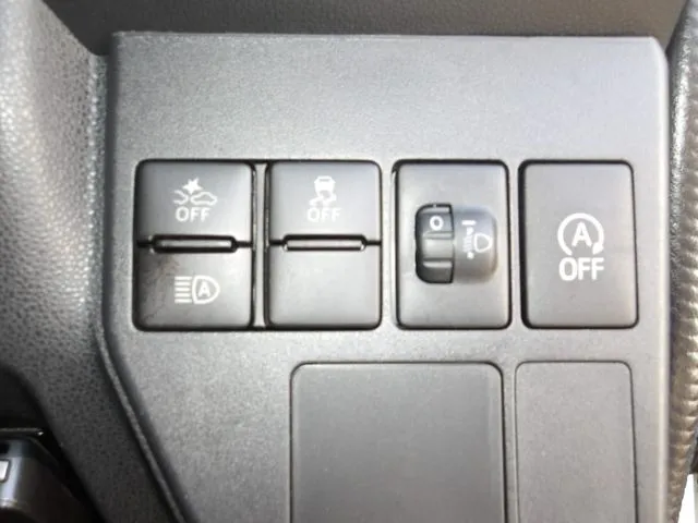 サンバーバン　４ＷＤ（スバル）の車両写真