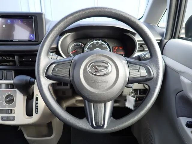 ムーヴ（ダイハツ）の車両写真