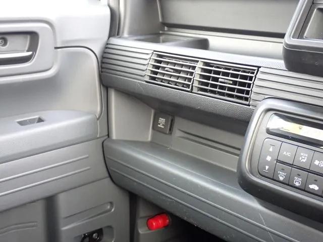 Ｎ－ＶＡＮ（ホンダ）の車両写真