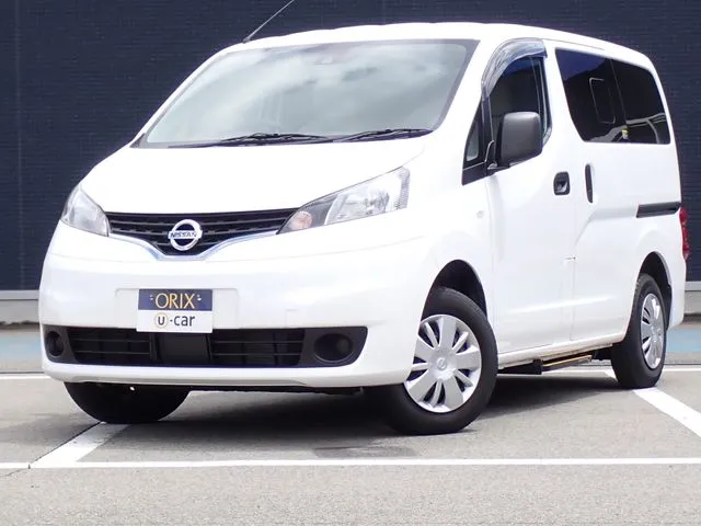 NV200バネットバン(ニッサン)の車両写真