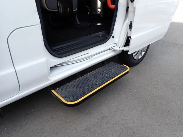 NV200バネットバン(ニッサン)の車両写真