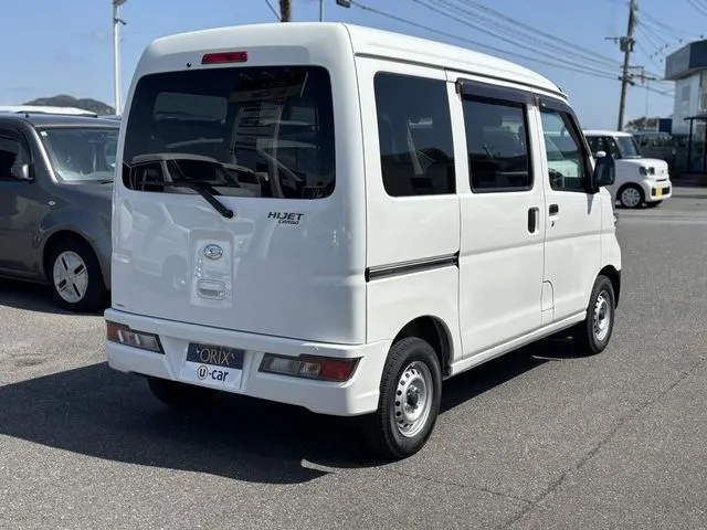 ダイハツ　ハイゼットカーゴ　４ＷＤ