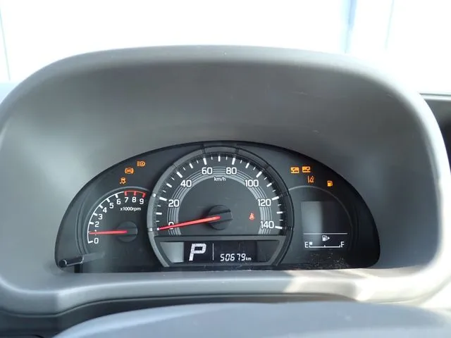 エブリイバン（スズキ）の車両写真