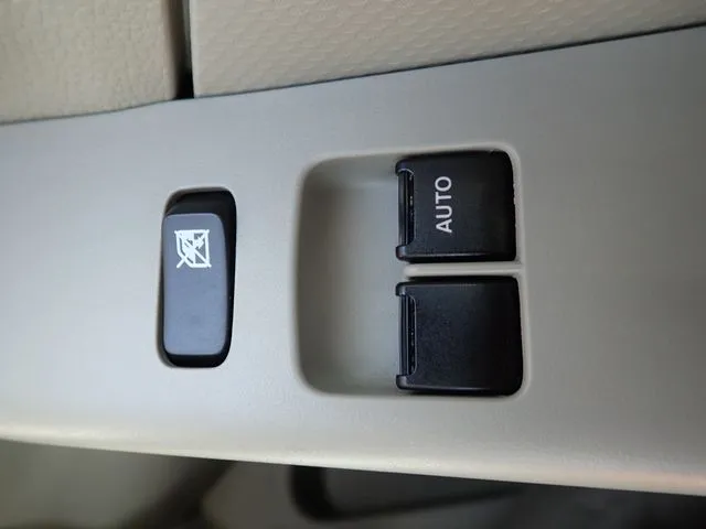 エブリイバン（スズキ）の車両写真