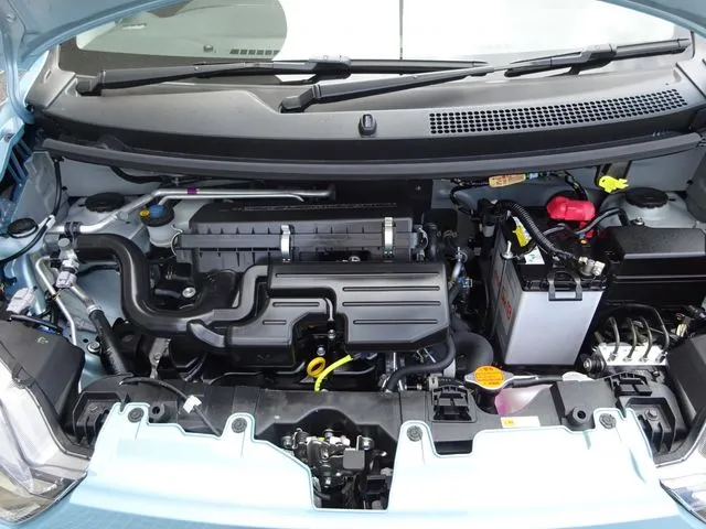 ミラ　イース（ダイハツ）の車両写真