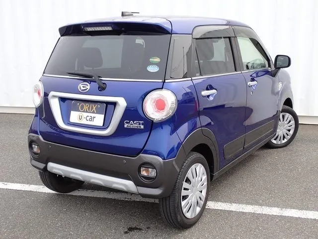 キャスト　アクティバ（ダイハツ）の車両写真