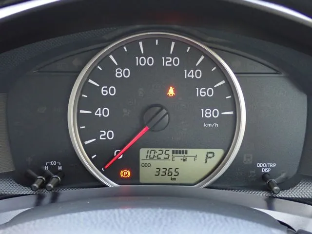 カローラアクシオ(トヨタ)の車両写真