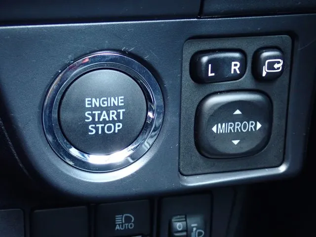 カローラアクシオ(トヨタ)の車両写真