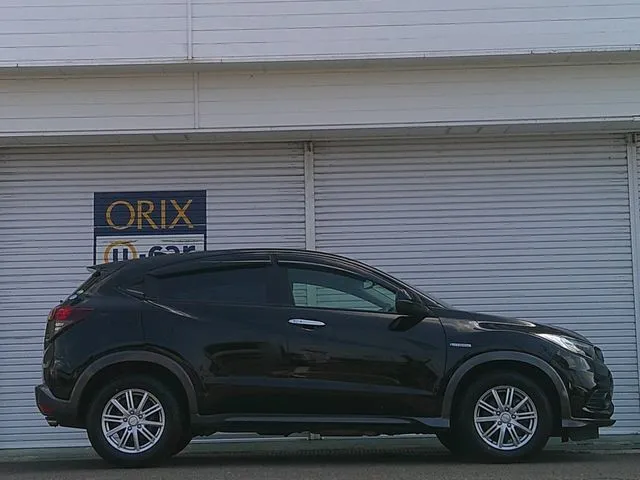 ヴェゼル ハイブリッド 4WD(ホンダ)の車両写真