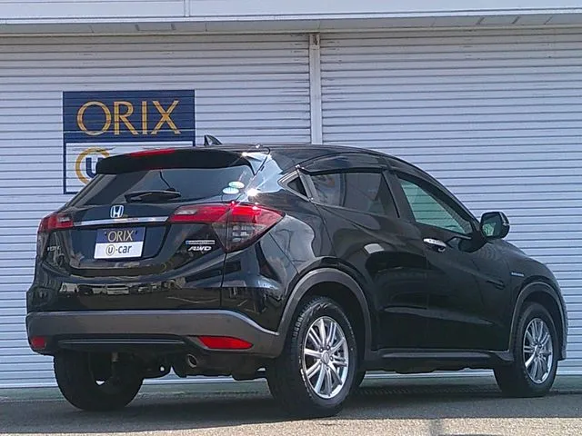 ヴェゼル ハイブリッド 4WD(ホンダ)の車両写真