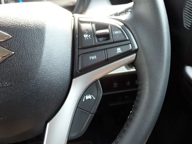 スペーシア　ギア（スズキ）の車両写真