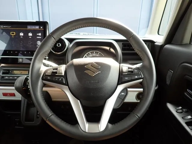 スペーシア　ギア（スズキ）の車両写真