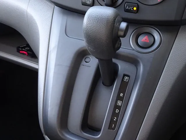ＮＶ２００バネットバン（ニッサン）の車両写真