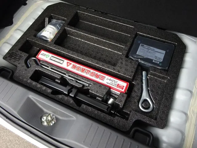 パッソ（トヨタ）の車両写真