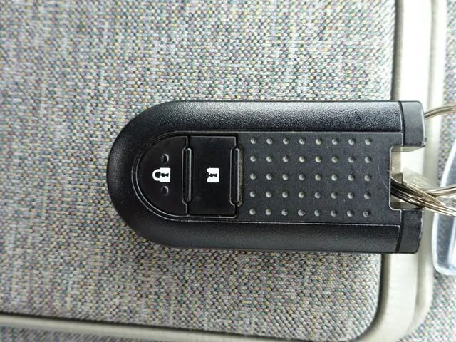 パッソ（トヨタ）の車両写真
