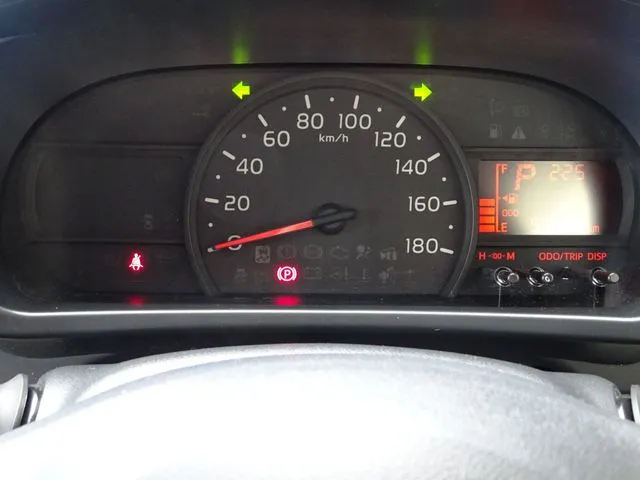 パッソ（トヨタ）の車両写真