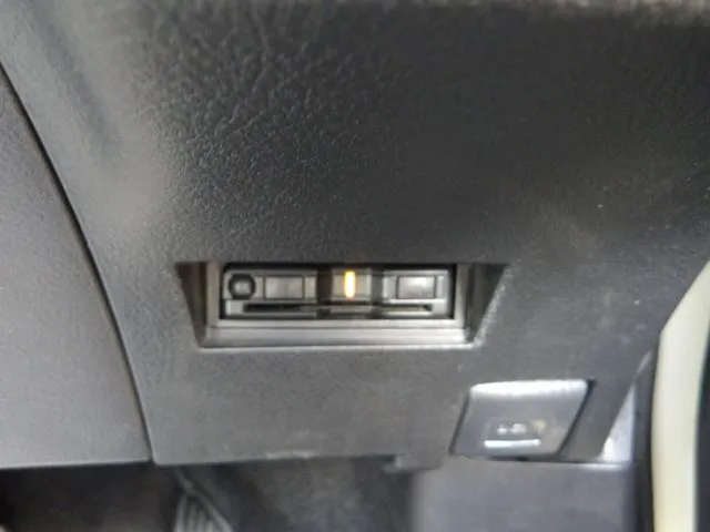 カローラフィールダー(トヨタ)の車両写真