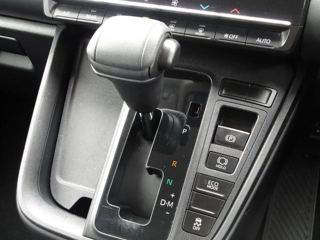 ノア（トヨタ）の車両写真