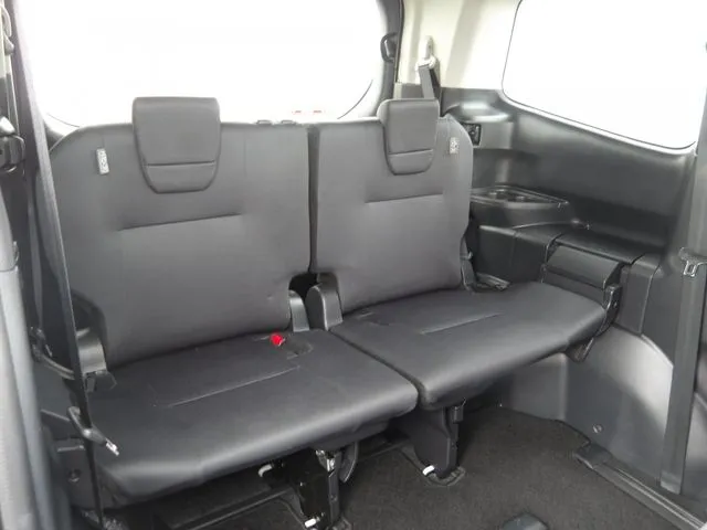 ノア（トヨタ）の車両写真