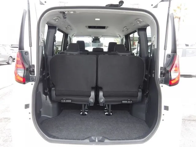 ノア（トヨタ）の車両写真