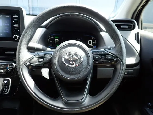 アクア（トヨタ）の車両写真