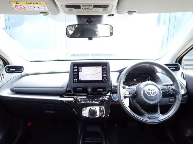 アクア（トヨタ）の車両写真