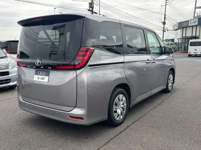 ノア（トヨタ）の車両写真