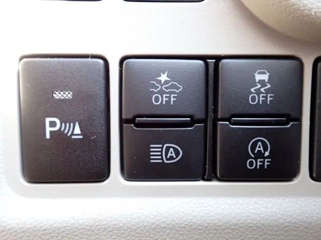 ブーン(ダイハツ)の車両写真