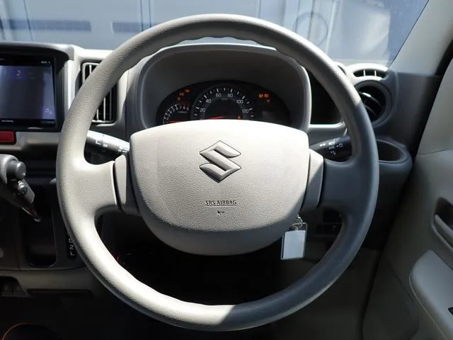 エブリイバン(スズキ)の車両写真