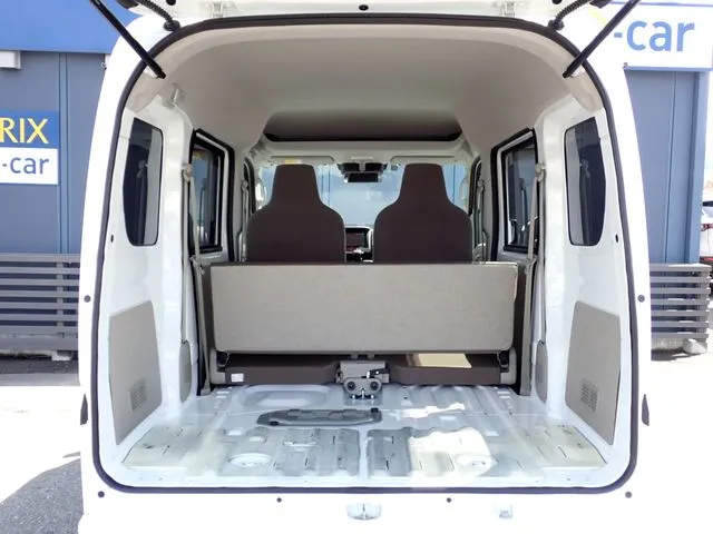 エブリイバン(スズキ)の車両写真