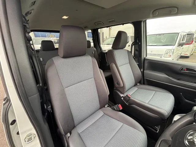 ノア（トヨタ）の車両写真