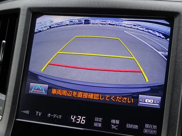 クラウン　セダン　ハイブリッド（トヨタ）の車両写真