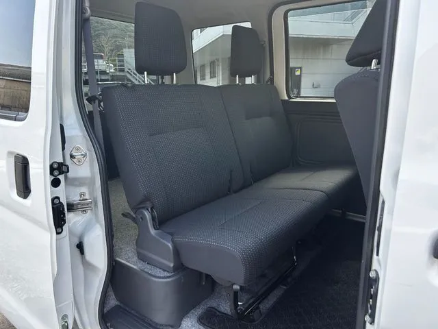 ハイゼットカーゴ（ダイハツ）の車両写真