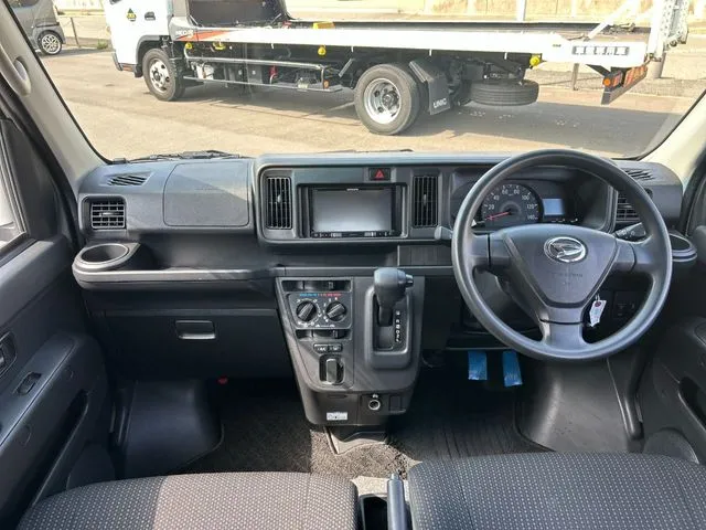 ハイゼットカーゴ（ダイハツ）の車両写真