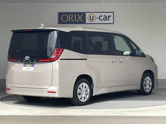 ノア(トヨタ)の車両写真