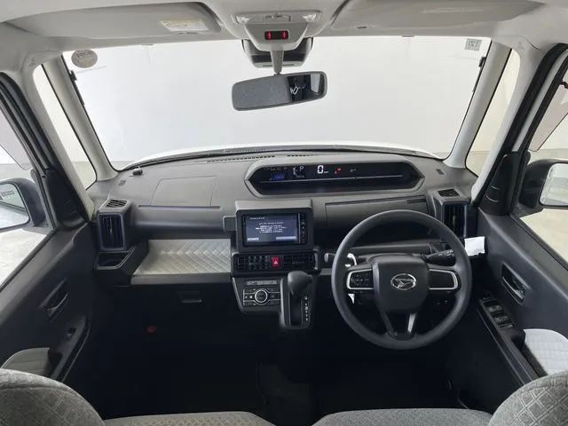 タント(ダイハツ)の車両写真