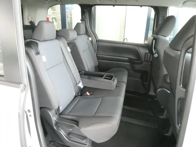 ノア（トヨタ）の車両写真