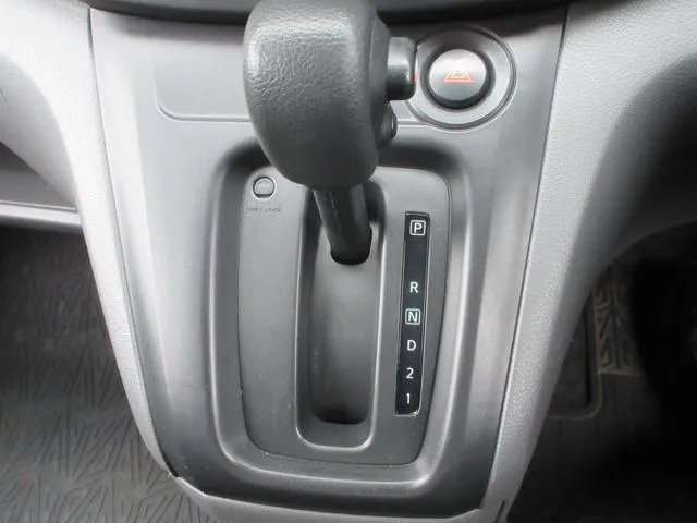 NV200バネットバン(ニッサン)の車両写真