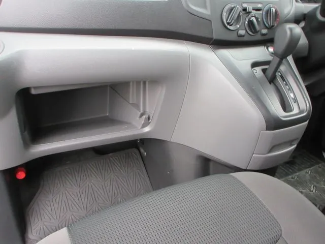 NV200バネットバン(ニッサン)の車両写真