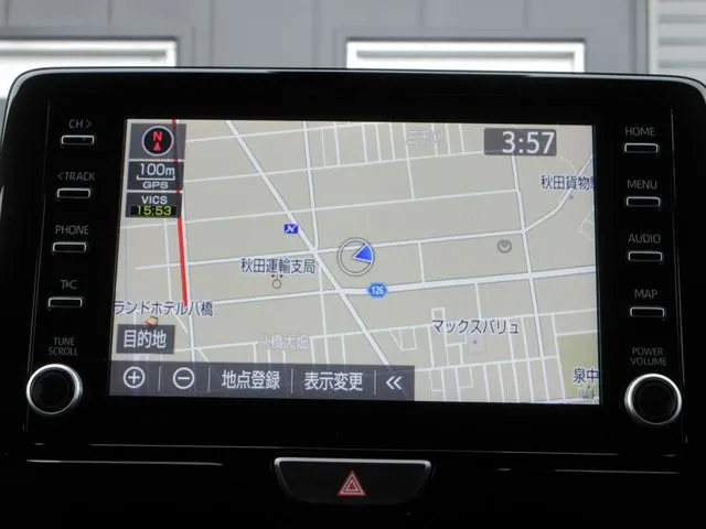 ヤリス　ハイブリッド（トヨタ）の車両写真