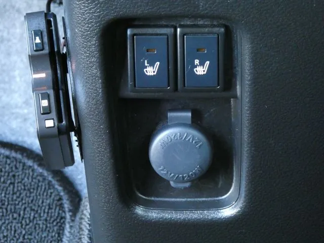 ハスラー（スズキ）の車両写真