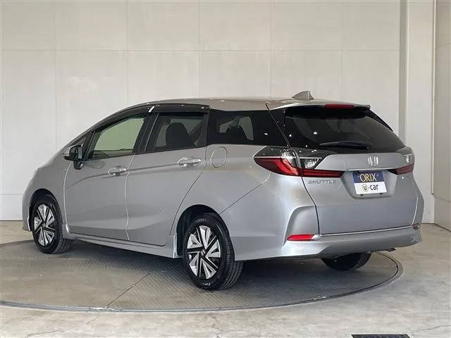 ホンダ　シャトル　ハイブリッド