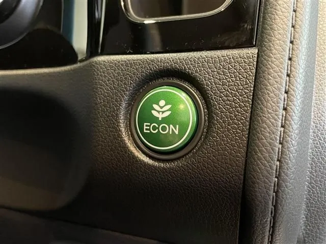 シャトル ハイブリッド(ホンダ)の車両写真