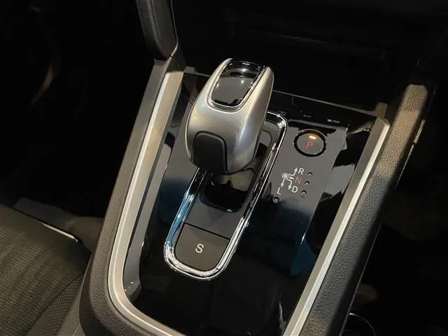 シャトル ハイブリッド(ホンダ)の車両写真