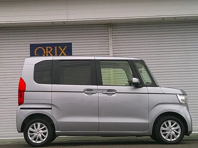 Ｎ　ＢＯＸ　４ＷＤ（ホンダ）の車両写真
