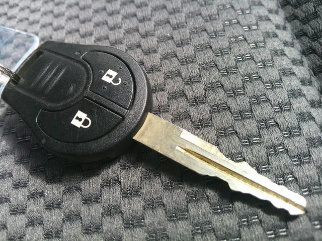 ニッサン NV350キャラバン 4WD