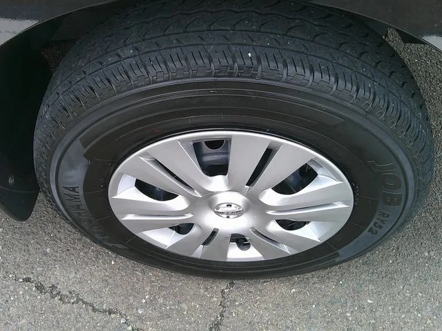 ニッサン NV350キャラバン 4WD