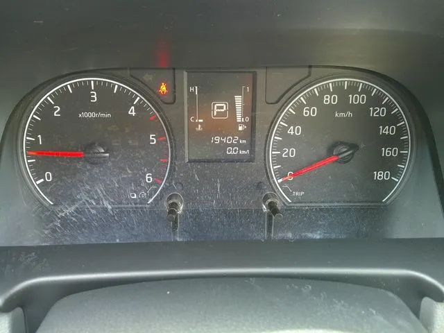 ニッサン NV350キャラバン 4WD